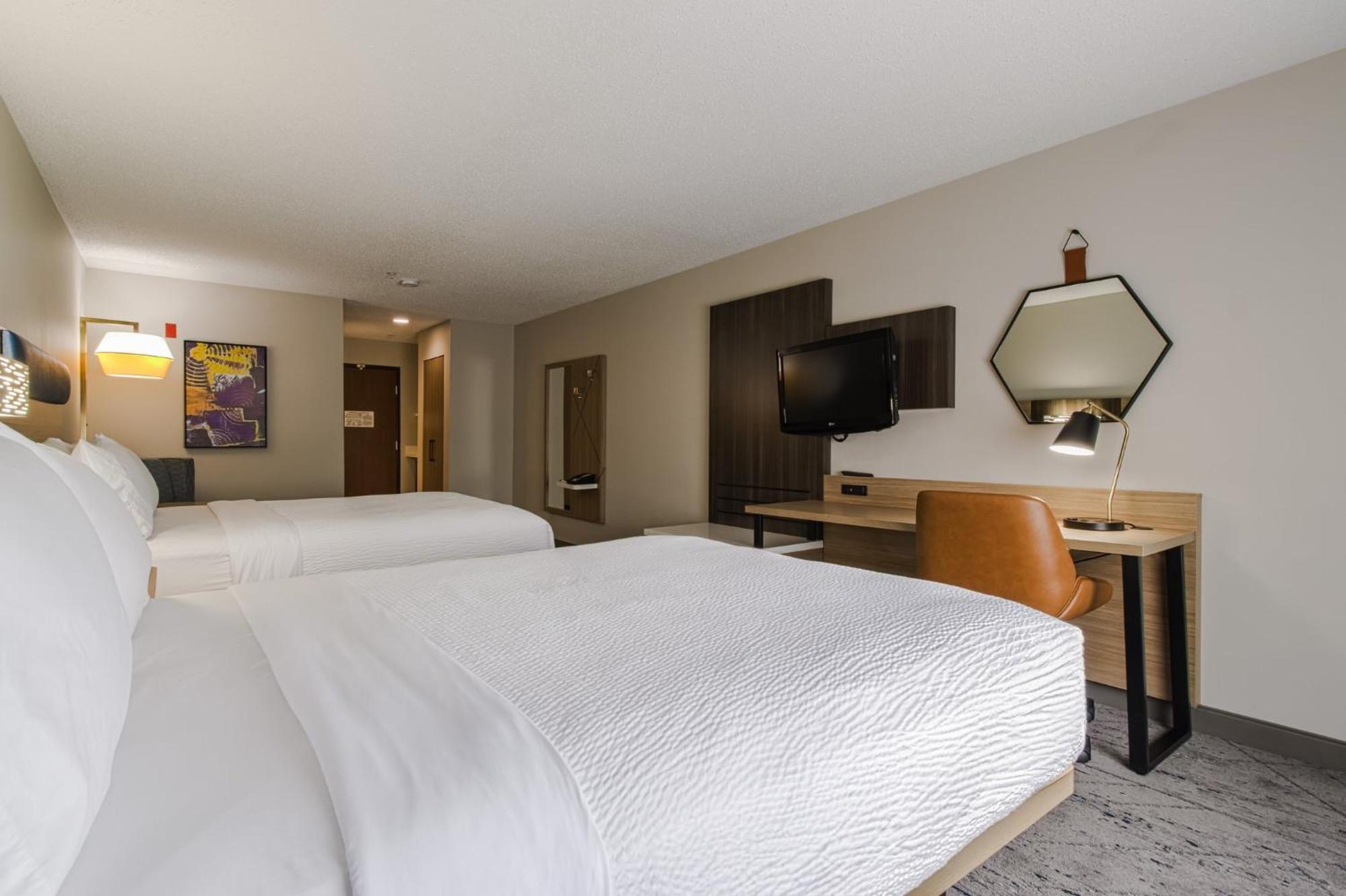 Holiday Inn Express Hartford-Newington By Ihg Экстерьер фото