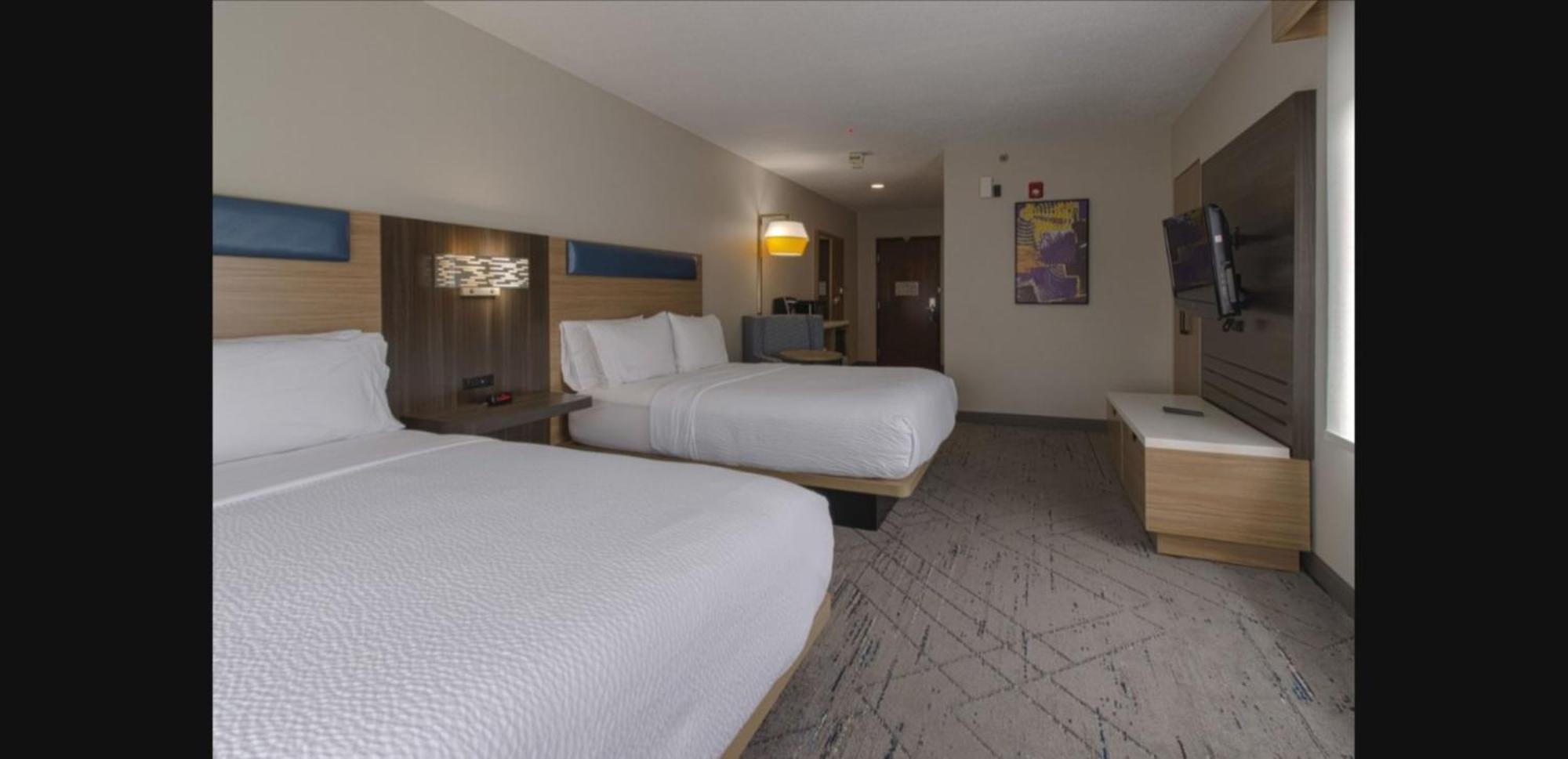 Holiday Inn Express Hartford-Newington By Ihg Экстерьер фото
