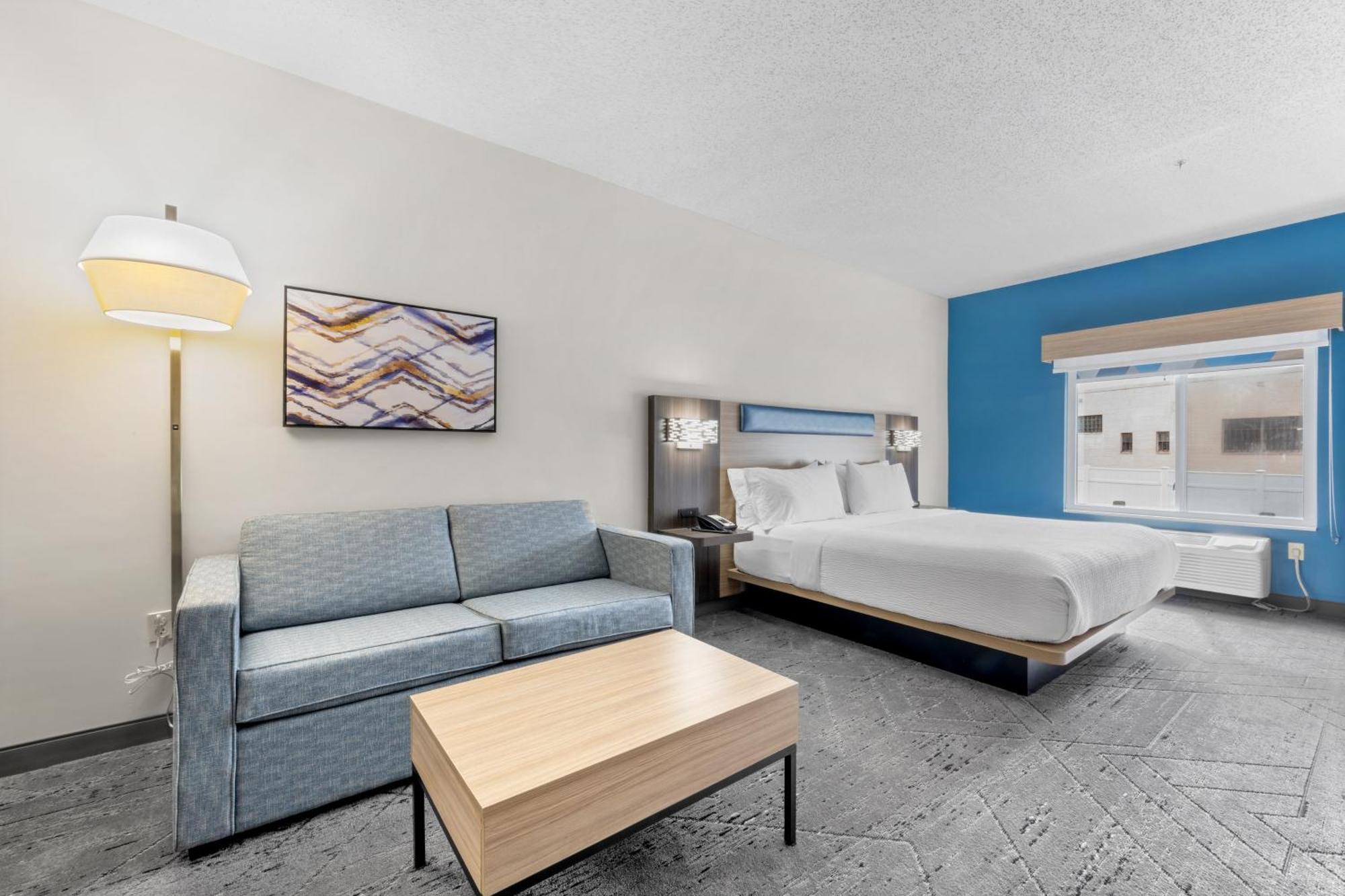 Holiday Inn Express Hartford-Newington By Ihg Экстерьер фото