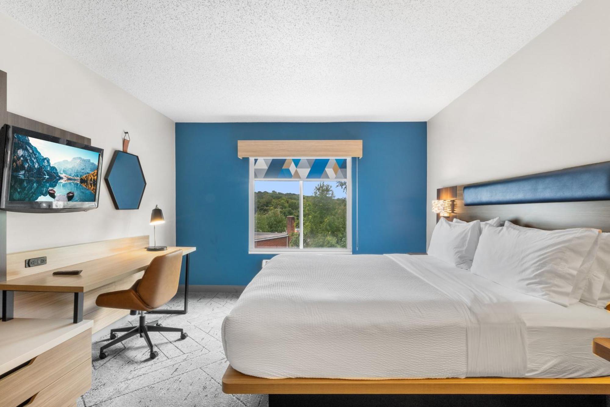 Holiday Inn Express Hartford-Newington By Ihg Экстерьер фото